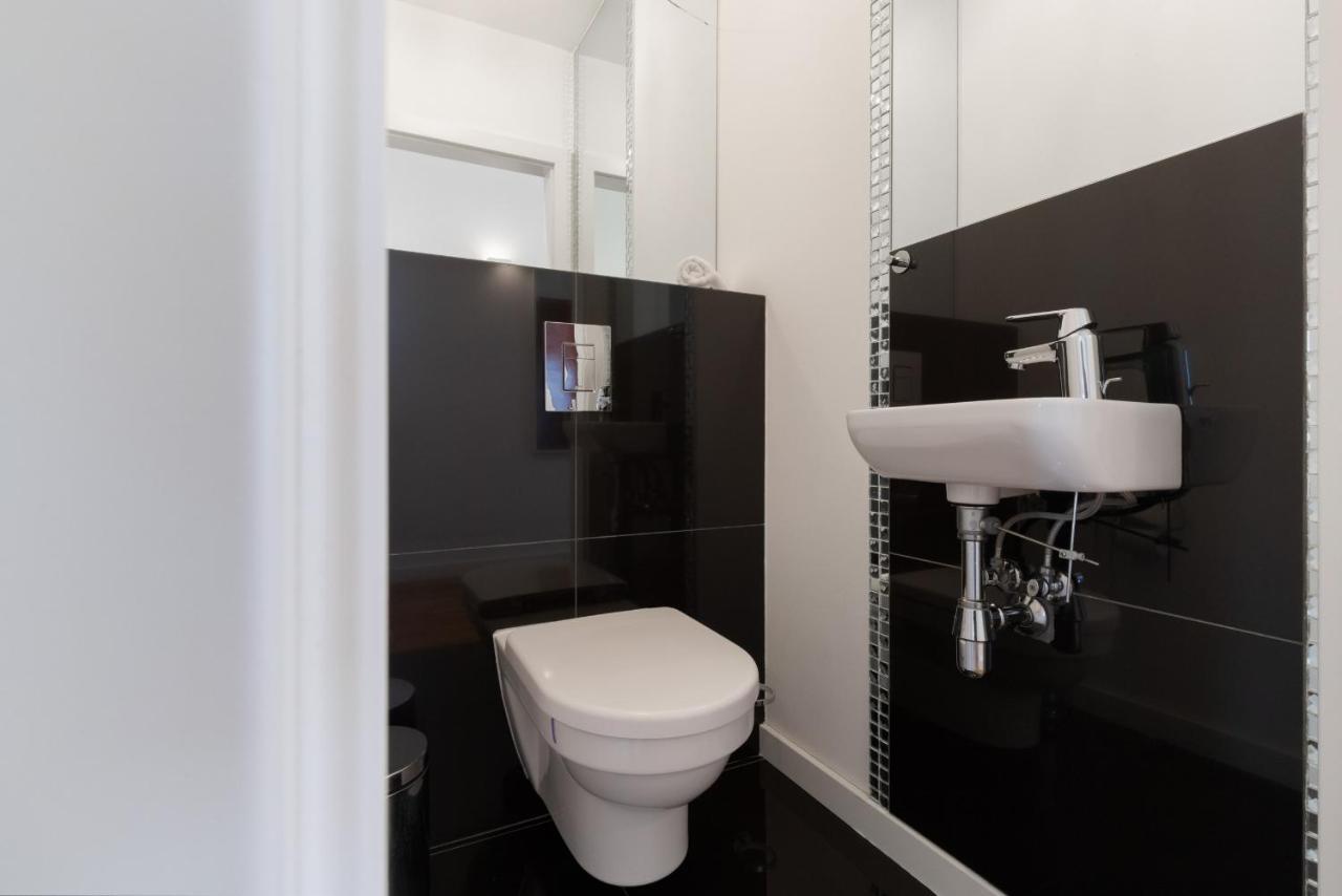 Atelier Residence Apartment By Noclegi Renters Varsavia Esterno foto